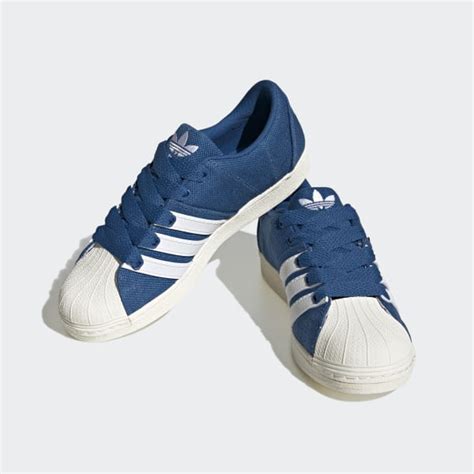 adidas superstar blue laser.